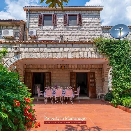 Stone House Rezevici Budva *